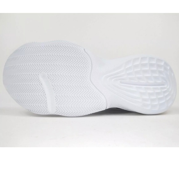 New Adidas Harden Stepback Basketball Shoes - Picture 3 of 5